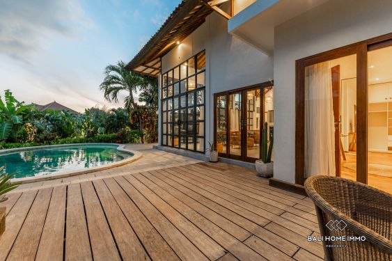 Image 1 from Villa de 4 chambres à louer à l'année à Bali Canggu Berawa