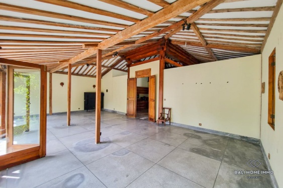 Image 17 from Villa 4 Kamar untuk Disewakan Tahunan di Umalas, Bali