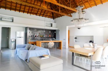 Image 3 from 4 Bedroom Villa For Sale in Berawa