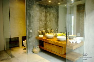 Image 8 from 4 Bedroom Villa For Sale in Berawa