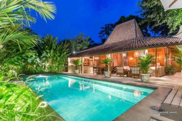 Image 1 from 5 Bedroom Villa for Monthly Rental in Bali Canggu