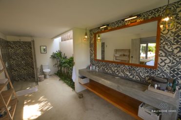 Image 10 from 4 Bedroom Villa with Ricefield View For Yearly Rental in Umalas