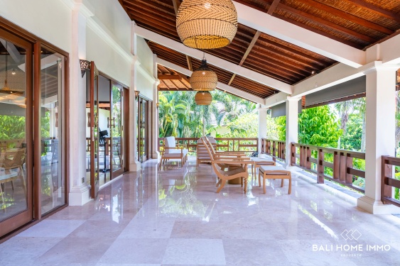 Image 8 from 4 Bedroom Villa for Yearly Rental in Pererenan