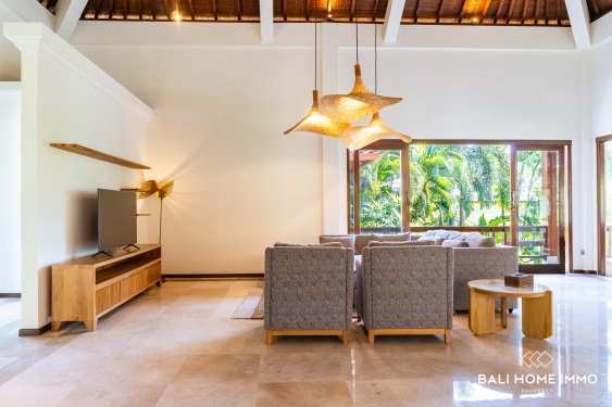 Image 19 from 4 Bedroom Villa for Yearly Rental in Pererenan