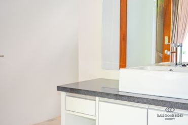 Image 10 from 4 Bedroom Villa for Sale Leasehold in Bali Pererenan