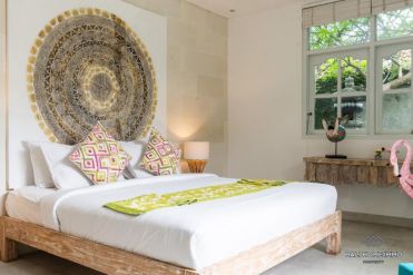 Image 7 from Villa de 4 chambres à louer à l'année à Bali Seminyak