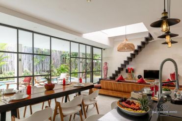 Image 12 from Villa de 4 chambres à louer à l'année à Bali Seminyak