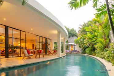 Image 2 from 4 Bedroom Villa for Yearly Rental in Bali Seminyak