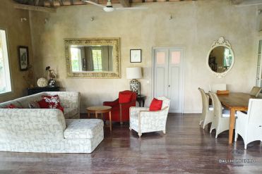 Image 13 from 4 Bedroom Villa for Sale and Rent in Umalas