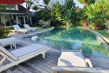 Image 2 from Villa 4 Kamar Disewakan di Umalas