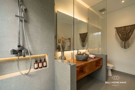 Image 17 from Superbe villa de 4 chambres avec vue panoramique sur la jungle à vendre à Ubud Bali