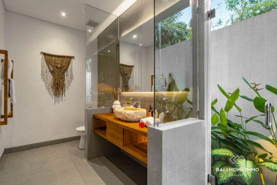 Image 15 from Superbe villa de 4 chambres avec vue panoramique sur la jungle à vendre à Ubud Bali