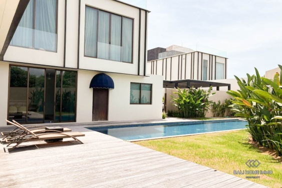 Image 2 from Villa 4 kamar tidur dengan pemandangan laut dijual di pantai Ketewel, Gianyar.