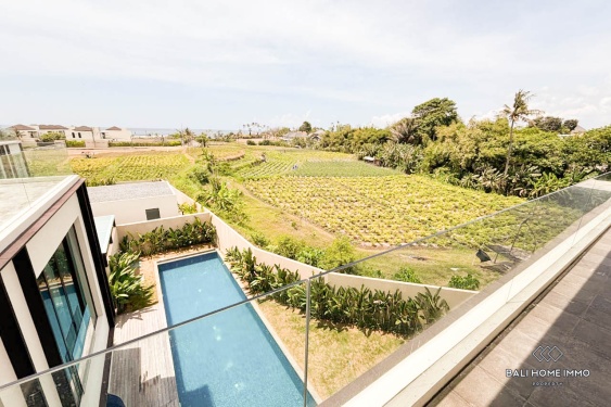 Image 16 from Villa 4 kamar tidur dengan pemandangan laut dijual di pantai Ketewel, Gianyar.