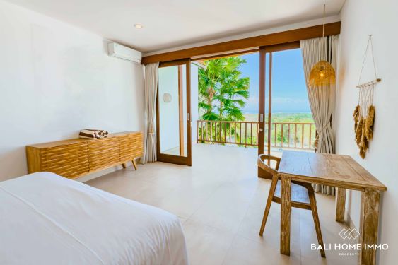 Image 18 from Villa 4 Kamar Tidur dengan Pemandangan Laut Dijual dan Disewa di Uluwatu, Bali