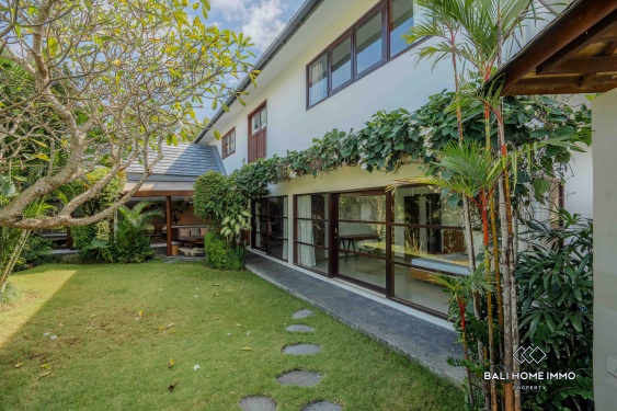 Image 1 from 4 Bedroom Villa with Spacious Garden Near a School in Canggu Bali