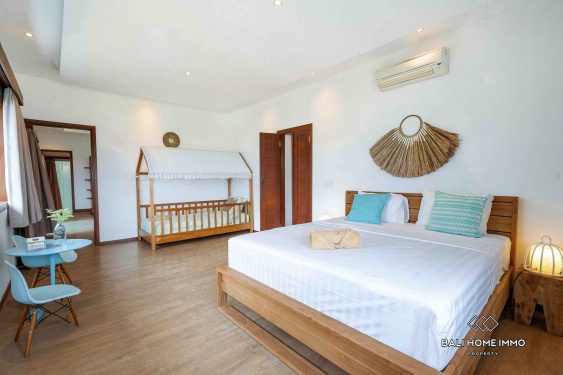 Image 11 from 4 Bedroom Villa with Spacious Garden Near a School in Canggu Bali