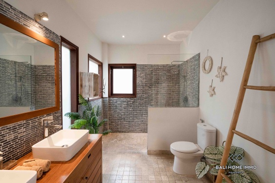 Image 19 from 4 Bedroom Villa with Spacious Garden Near a School in Canggu Bali