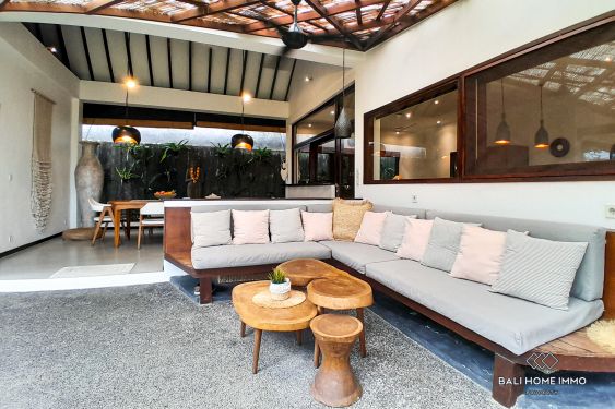 Image 3 from Villa 4 Kamar dengan Taman yang Luas Dekat Sekolah di Canggu Bali