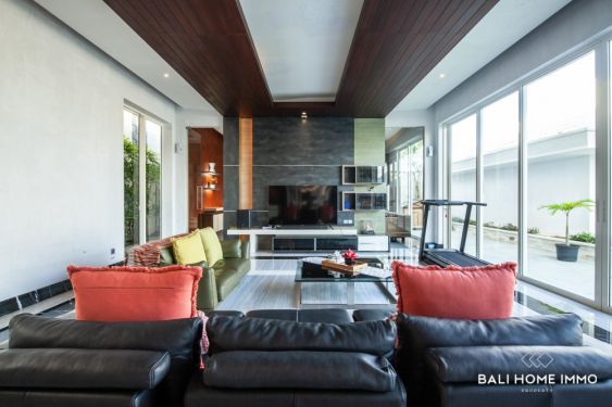 Image 7 from VILLA TEPI TEBING DENGAN 4 KAMAR PEMANDANGAN LAUT TANPA PENGHALANG DIJUAL HAK MILIK DI BALI PANDAWA