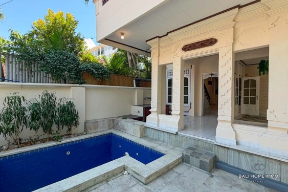 Villa keluarga 4 kamar untuk disewa jangka panjang di Bali Sanur