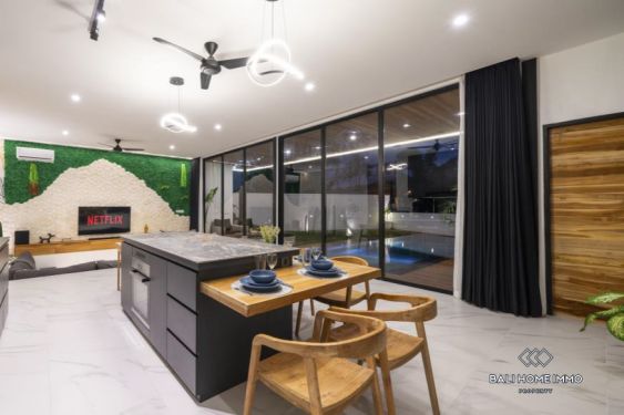 Image 8 from 5 bedroom villa with garden for sale in Bali Canggu Batu Bolong