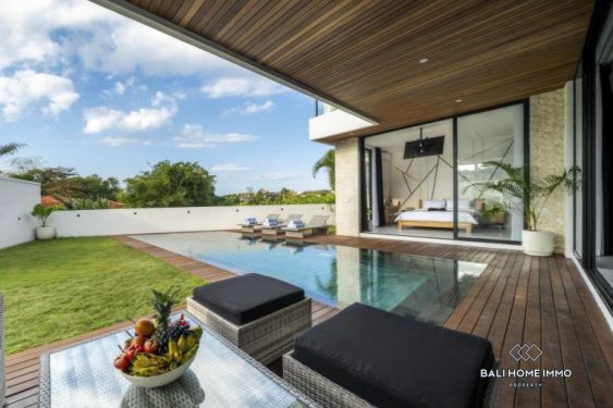 Image 4 from 5 bedroom villa with garden for sale in Bali Canggu Batu Bolong