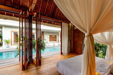 Image 2 from 4 Bedrooms Villa for Sale Leasehold in Berawa