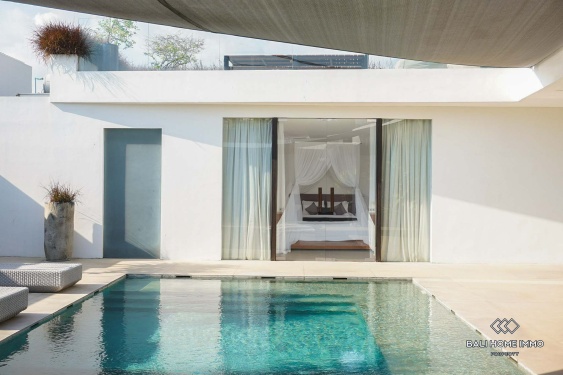 3 Bedrooms villa with ricefield view for sale in Bali Canggu Echo Beach