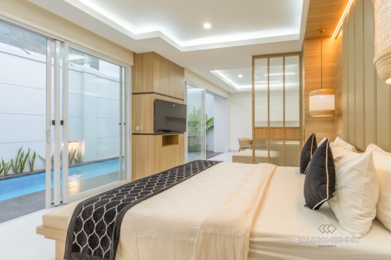 Image 6 from 4 Units of Modern 1-Bedroom Villas in Seminyak for Sale Leasehold
