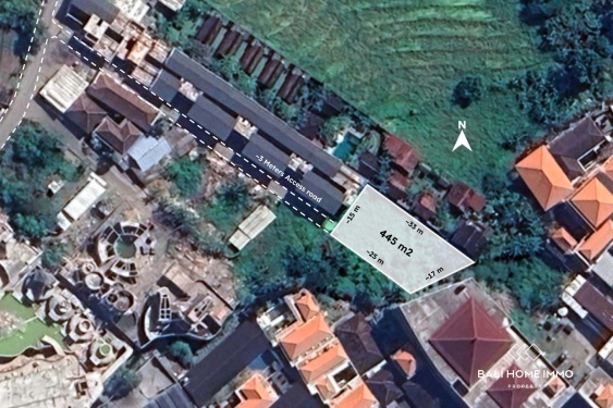 445 m² LAND FOR SALE LEASEHOLD in CANGGU BATU BOLONG BALI