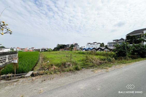 Image 5 from 47,25 are de terrain en bordure de rue à vendre en bail à proximité de la plage de Cemagi à Bali