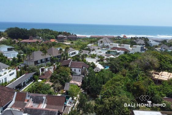 Image 2 from 5 terrains à vendre en pleine propriété à Pererenan Bali