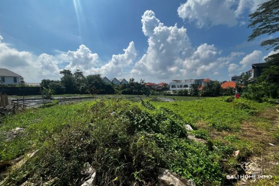 Image 5 from Terrain de 5 are dans la zone touristique à vendre à distance de marche de la plage de Cemagi Bali