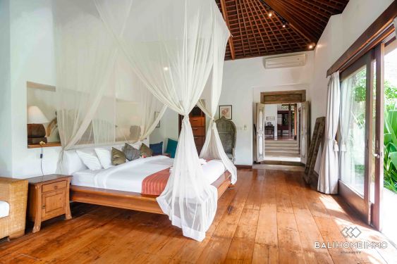 Image 10 from Dijual Perumahan 5 Kamar dengan Taman Besar di pusat Pererenan Bali