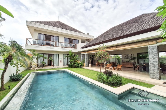 Image 1 from 5 Bedroom Family Villa for Sale in Canggu Batu Bolong