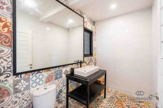 Image 19 from Villa familiale de 5 chambres avec jardin à vendre et à louer à Batu Bolong