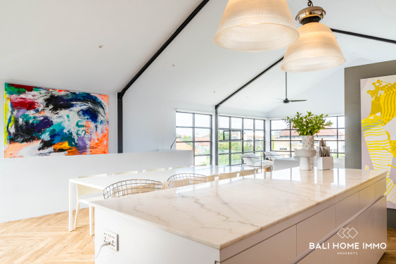 Image 17 from 5 Bedroom Jungle View Villa with Gym For Sale in Padonan Canggu