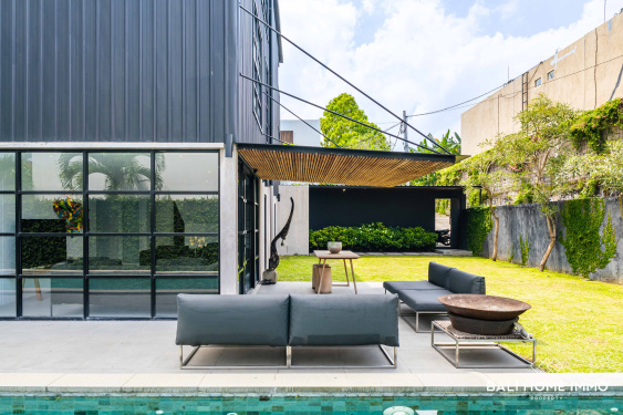 Image 2 from 5 Bedroom Jungle View Villa with Gym For Sale in Padonan Canggu