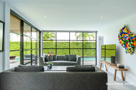 Image 4 from 5 Bedroom Jungle View Villa with Gym For Sale in Padonan Canggu