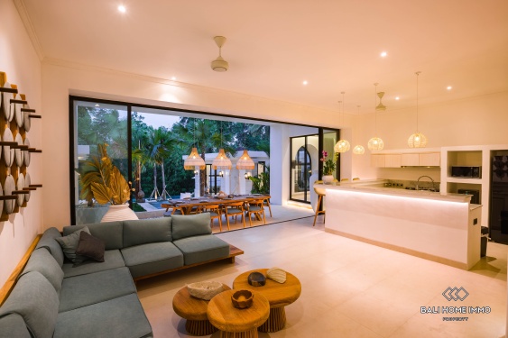 Image 3 from 5 bedroom luxurious villa with jungle view for sale leasehold in Ubud