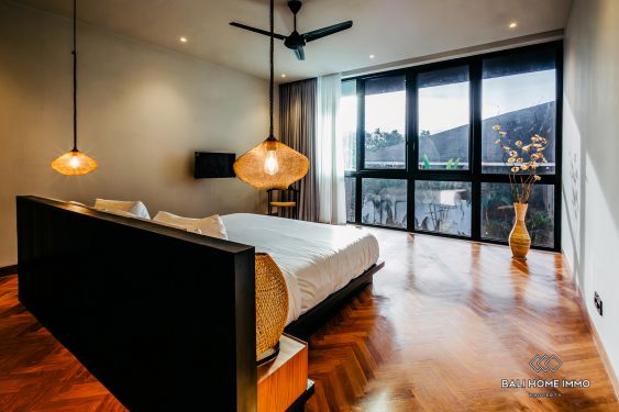 Image 9 from Villa Modern Mewah 5 Kamar Disewakan d di pusat Bumbak Bali