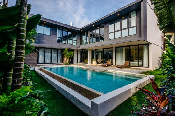 Image 1 from Villa moderne de luxe de 5 chambres à vendre et à louer au coeur de Bumbak Bali