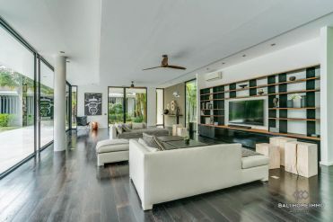 Image 17 from 5 Bedroom Luxury Villa For Sale and Rent in Bali Canggu Berawa