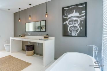 Image 15 from 5 Bedroom Luxury Villa For Sale and Rent in Bali Canggu Berawa