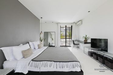 Image 4 from 5 Bedroom Luxury Villa For Sale and Rent in Bali Canggu Berawa