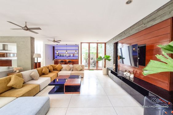 Image 4 from 5 Bedroom Luxury Villa for Rent Yearly in Nyanyi Bali