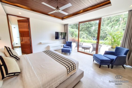 Image 9 from 5 Bedroom Luxury Villa for Rent Yearly in Nyanyi Bali