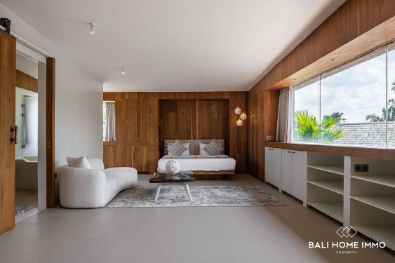 Image 7 from Villa de luxe de 5 chambres à vendre et à louer à Pererenan Bali
