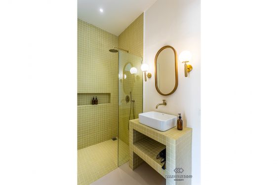 Image 11 from 5 Bedroom Minimalist Villa For Sale in Babakan Canggu Bali